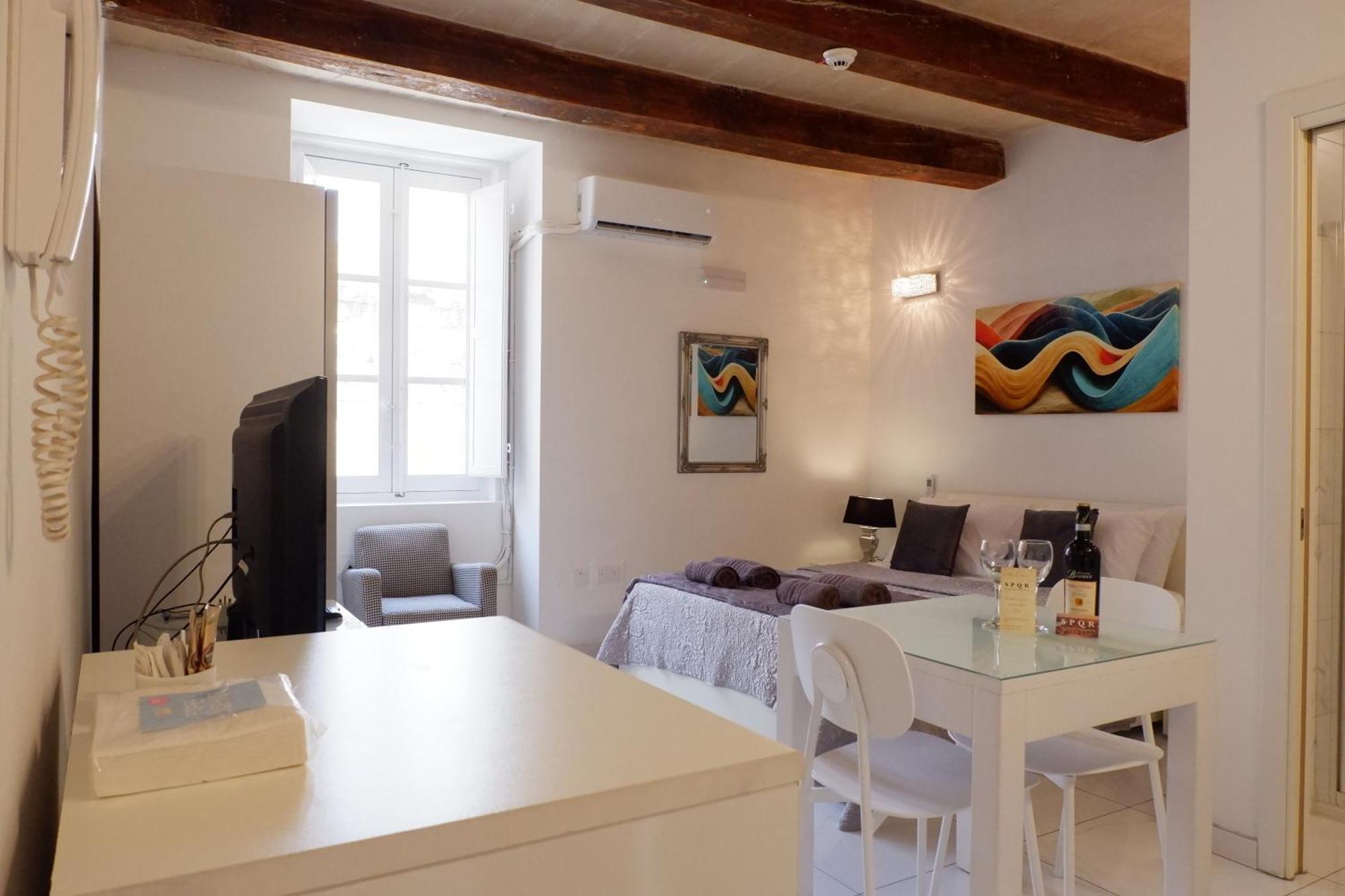Apartment Spqr 2